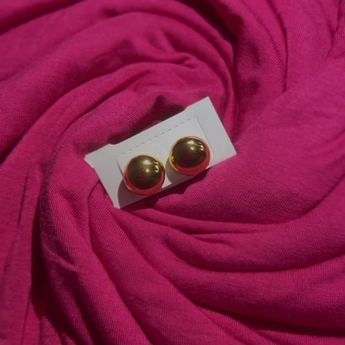 Gold stud earrings